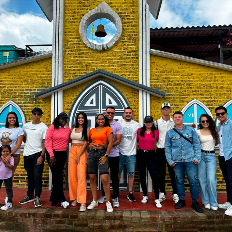 Retiro de Jóvenes y Solteros