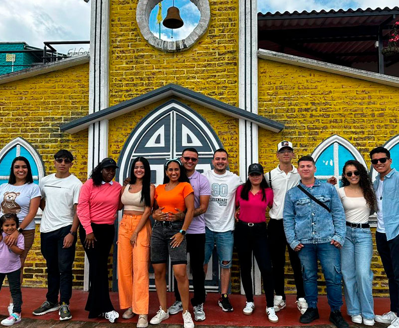 Retiro de Jóvenes y Solteros